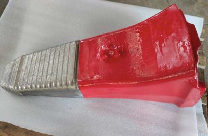 Revestimento de aço duro e carboneto de tungstênio em chute